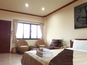 mini cost apartment and guesthouse