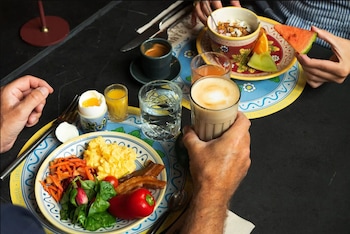 carlton 66 guldsmeden