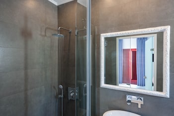 mar n mar crown hotel suites
