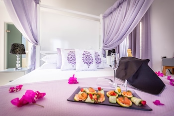mar n mar crown hotel suites