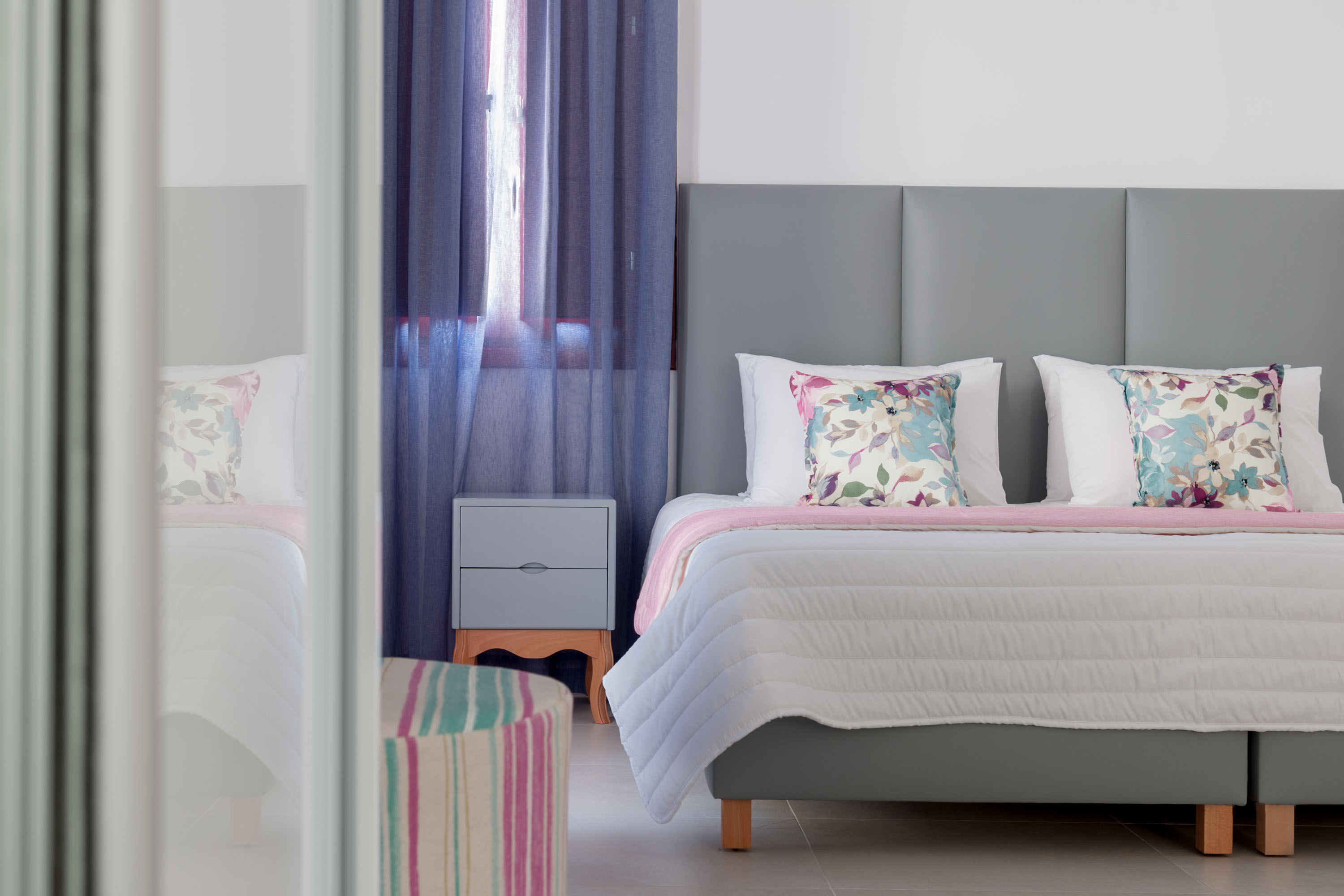 mar n mar crown hotel suites