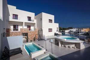 mar n mar crown hotel suites