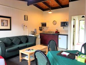 Grange Motel,Auckland Region>>Auckland,4 star