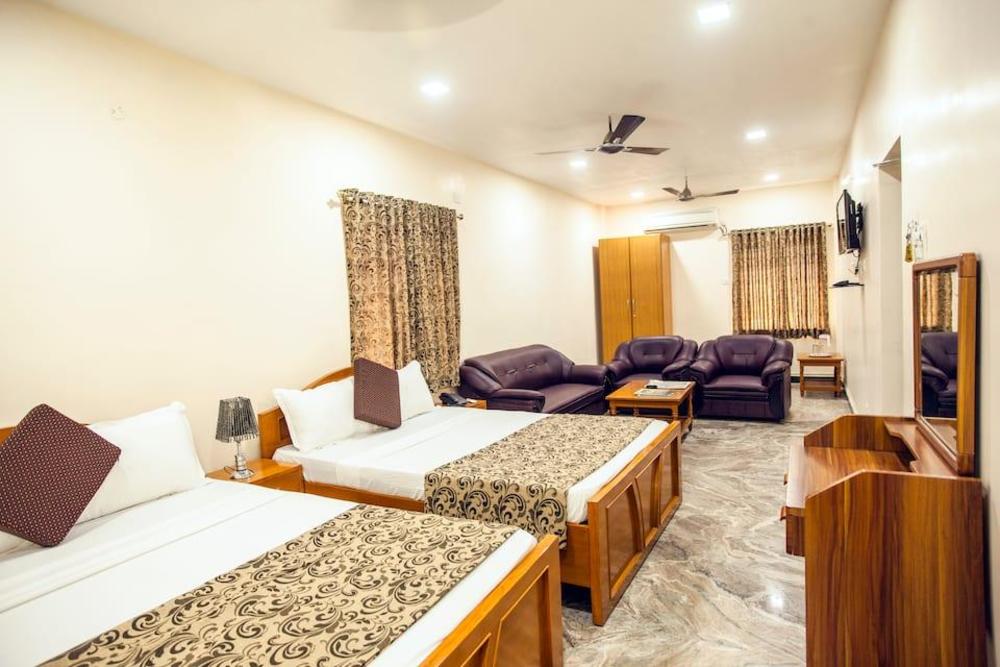 hotel halfmoon hospitality