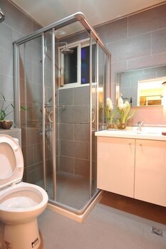 yue ya guan homestay