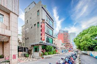 lightness hotel