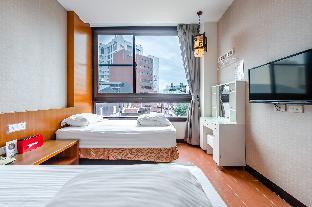 lightness hotel