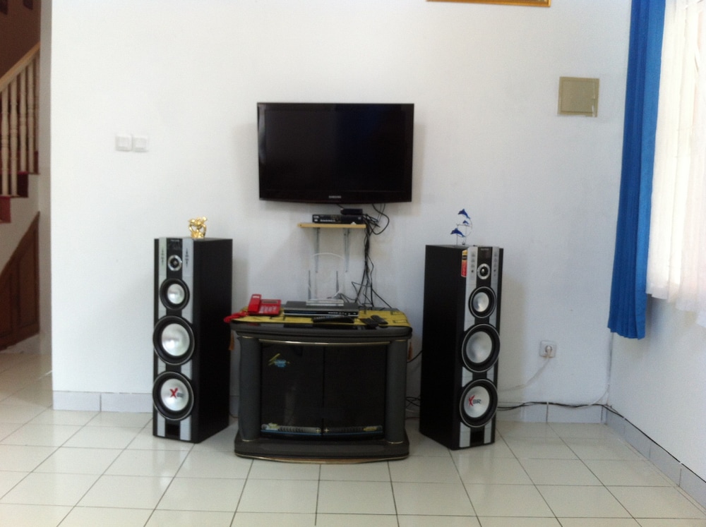 villa bukit danau lot 13