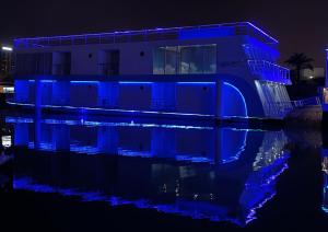 c hotel