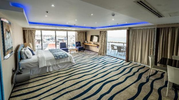 c hotel