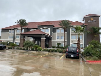 quality inn and suites