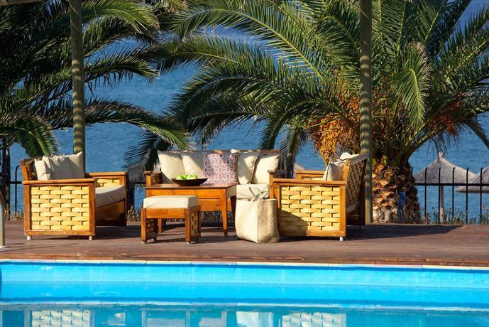 kamari beach hotel