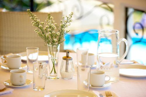 kamari beach hotel