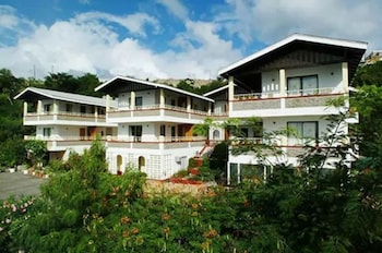 gem holiday beach resort