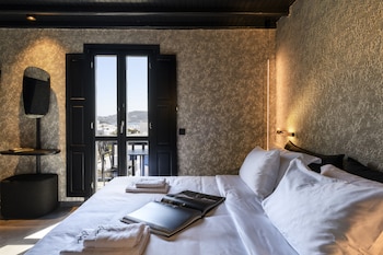 myconian inn