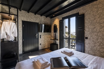 myconian inn