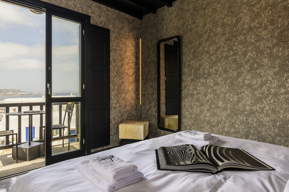 myconian inn