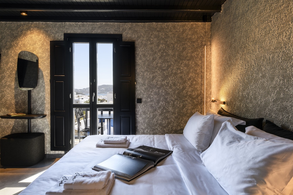 myconian inn