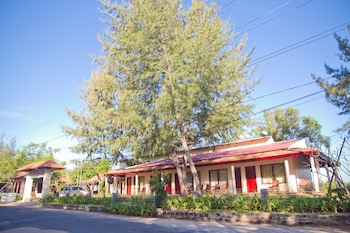 the beach house resort