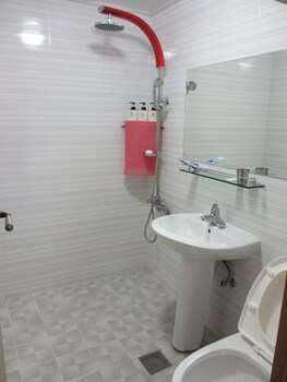 moiri guesthouse hostel