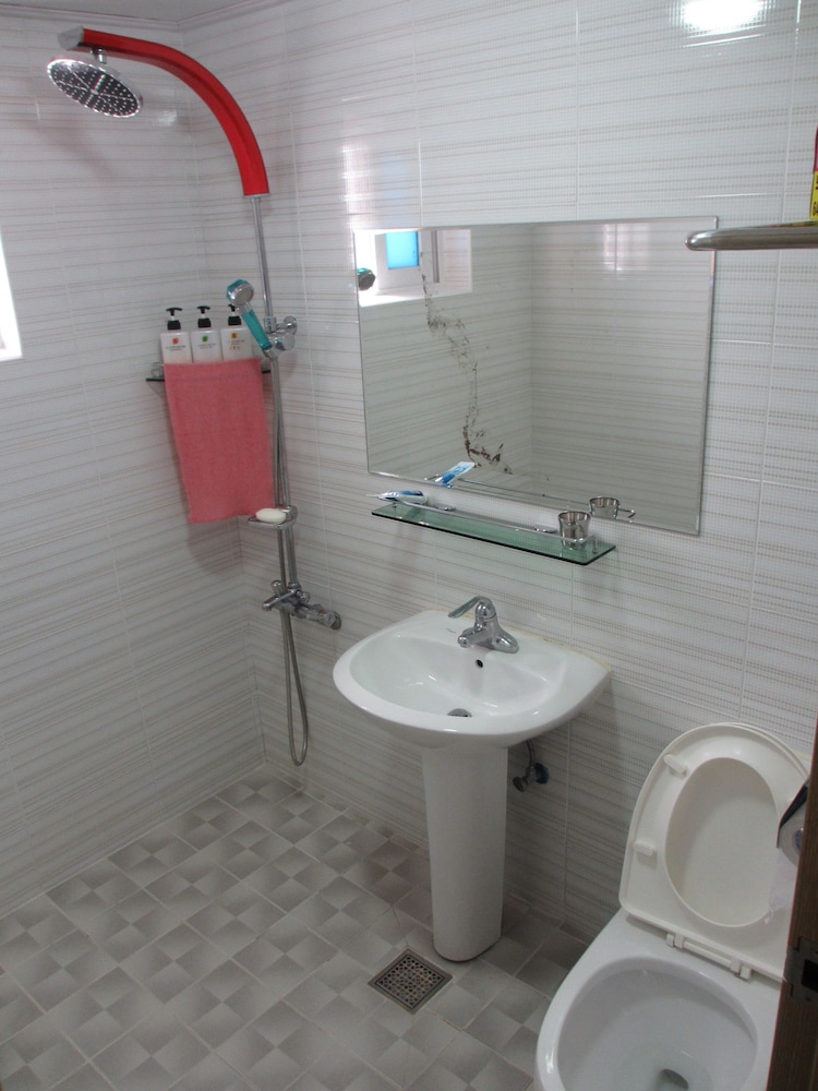 moiri guesthouse hostel