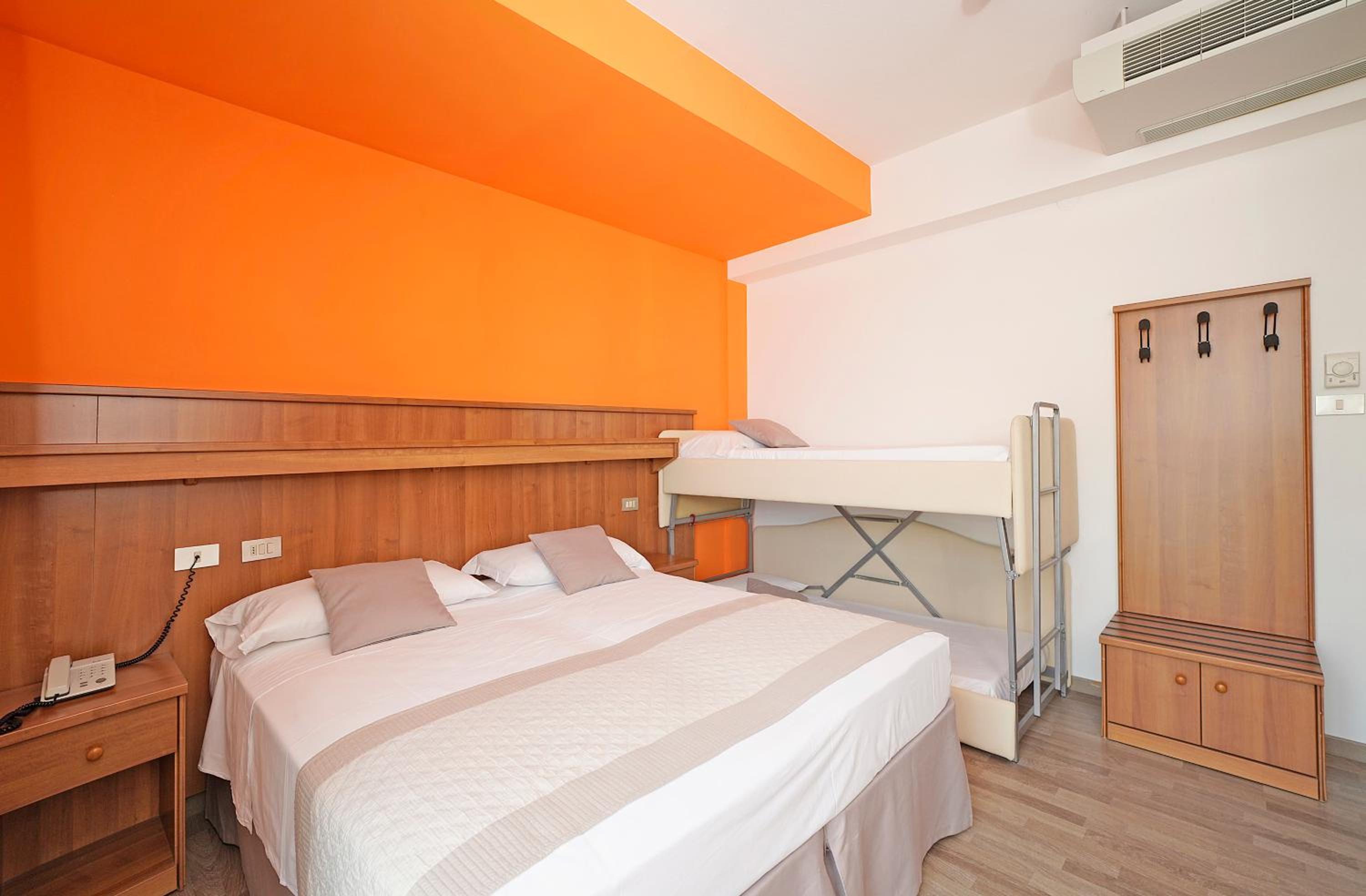 hotel strand a frontemare