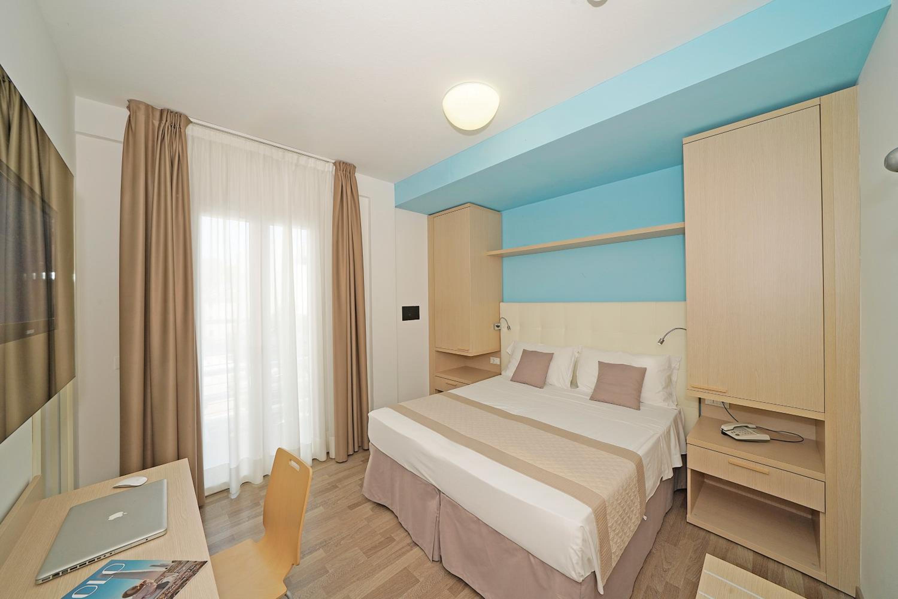 hotel strand a frontemare