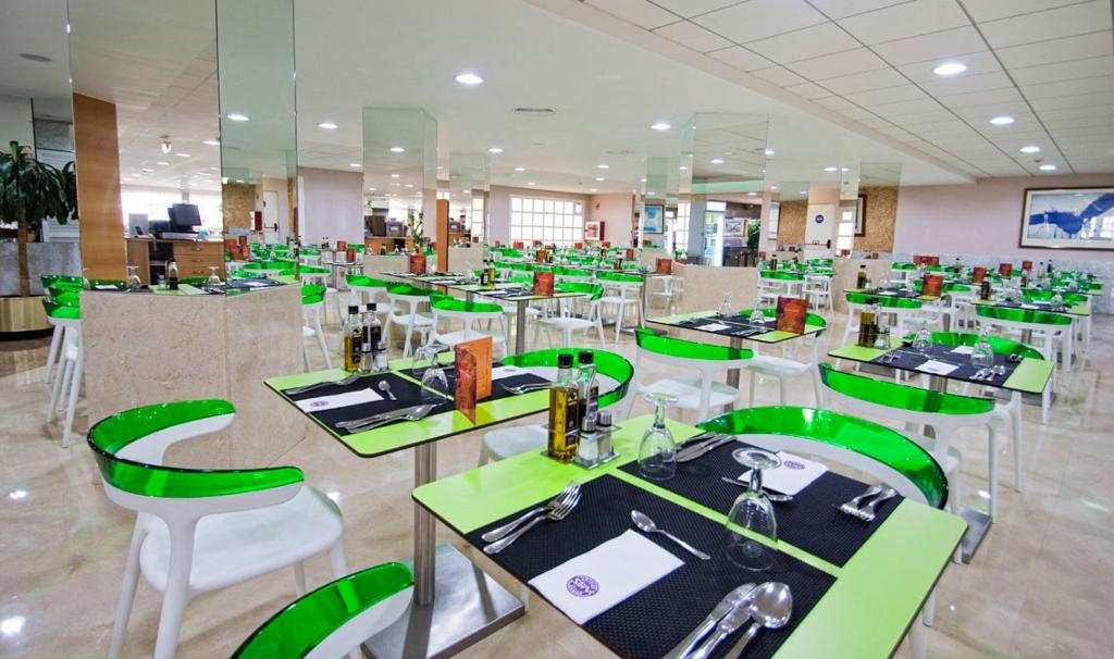 hotel servigroup calypso