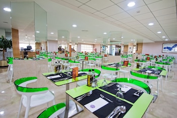 hotel servigroup calypso