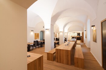 kloster holzen hotel