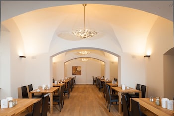kloster holzen hotel