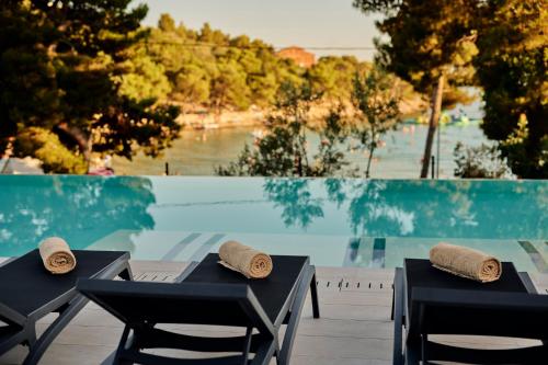 colentum resort murter