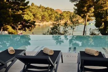 colentum resort murter
