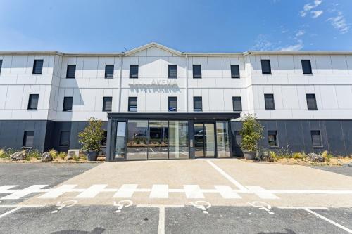 hotel akena pierrelaye