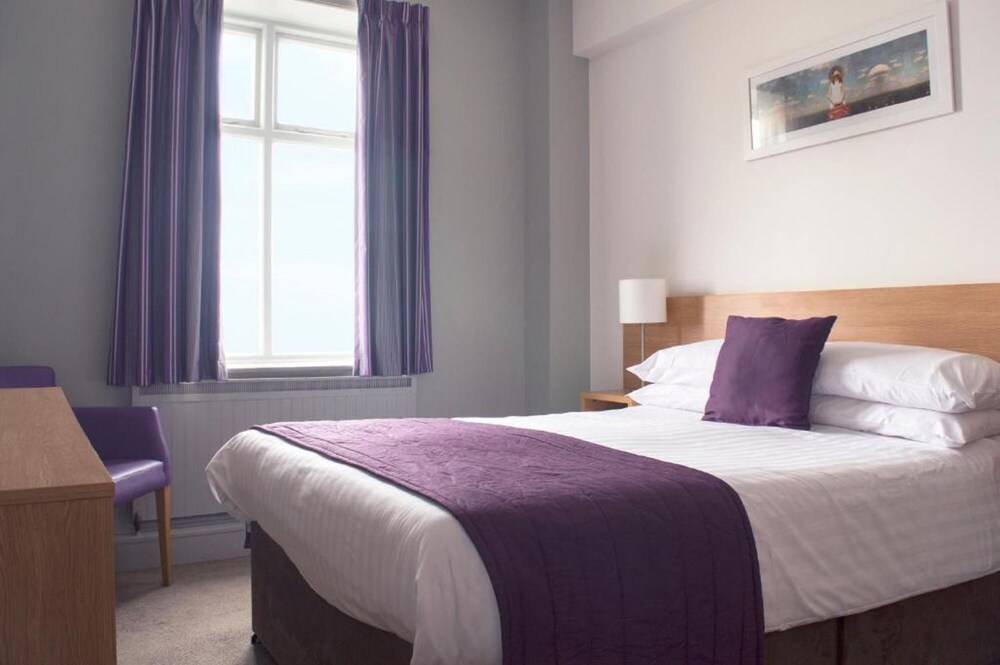 the caledonian torbay hotel