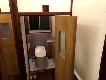 guesthouse wasabi hostel