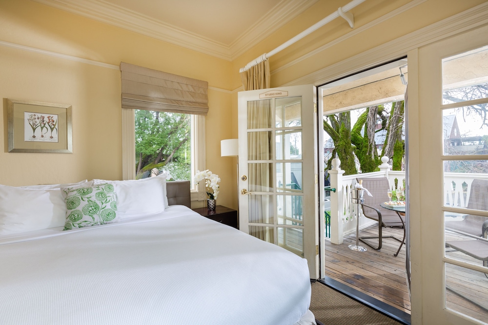 healdsburg inn on the plaza a four sisters inn