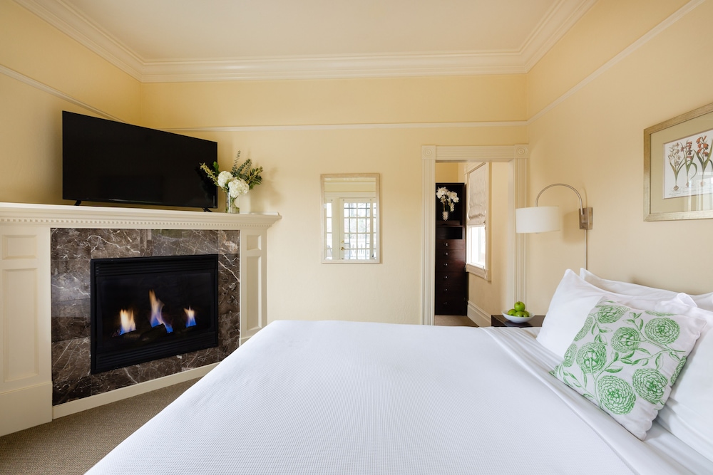 healdsburg inn on the plaza a four sisters inn