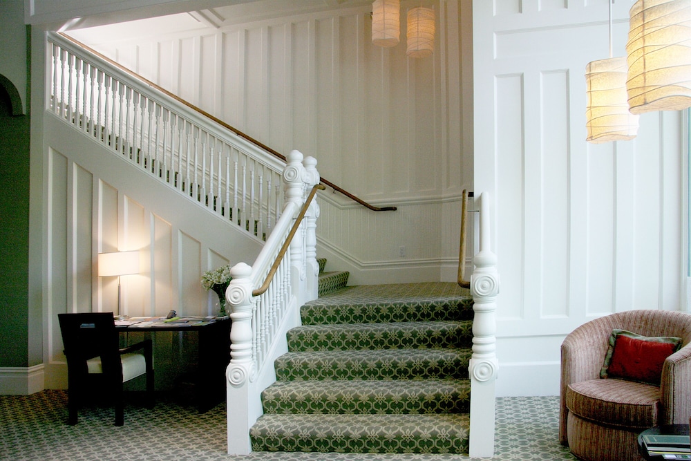 healdsburg inn on the plaza a four sisters inn