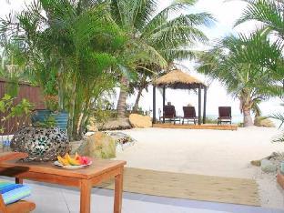 moana sands beachfront villas