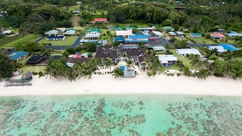 moana sands beachfront villas