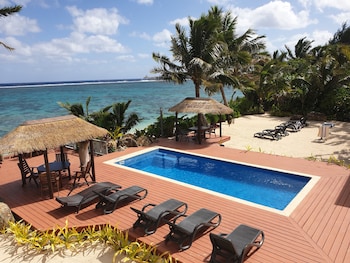 moana sands beachfront villas
