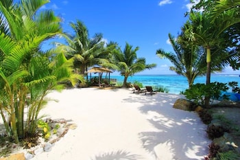 moana sands beachfront villas