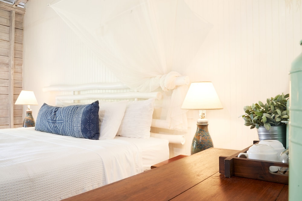 sea u guest house