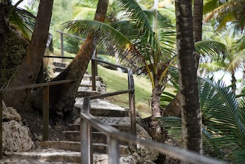 sea u guest house