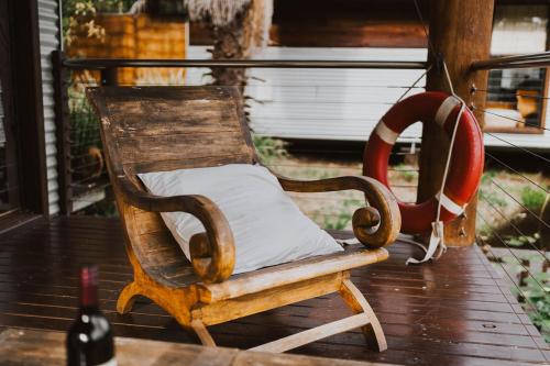 the boathouses at leaves and fishes