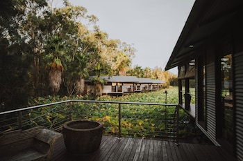 the boathouses at leaves and fishes