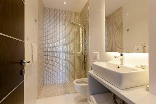 Perla Luxury,Dobra Voda>>Bar,5 star
