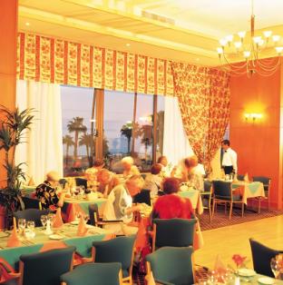 sun hall hotel