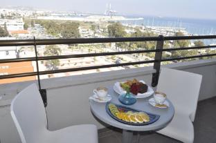 sun hall hotel